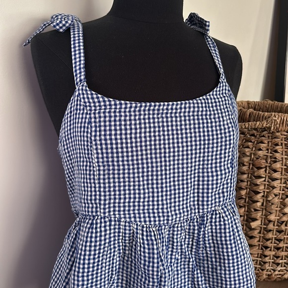 NWT Old Navy Blue Checkered Flowy Top with Bow Tie Shoulder straps - Large - Picture 2 of 7